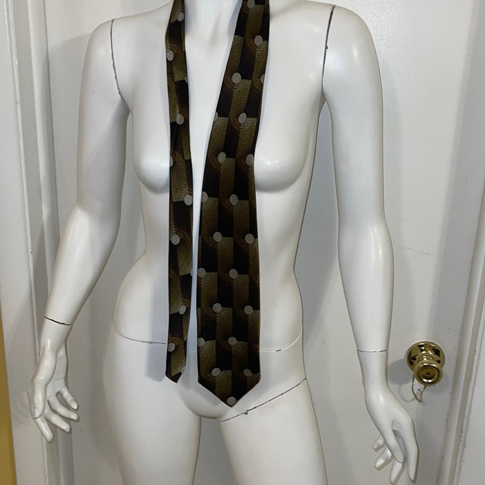 Bachrach silk neck tie